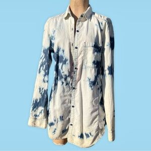 - Rubbish Bleach Tie-Dye Button Up Denim Shirt SZ L! EUC!